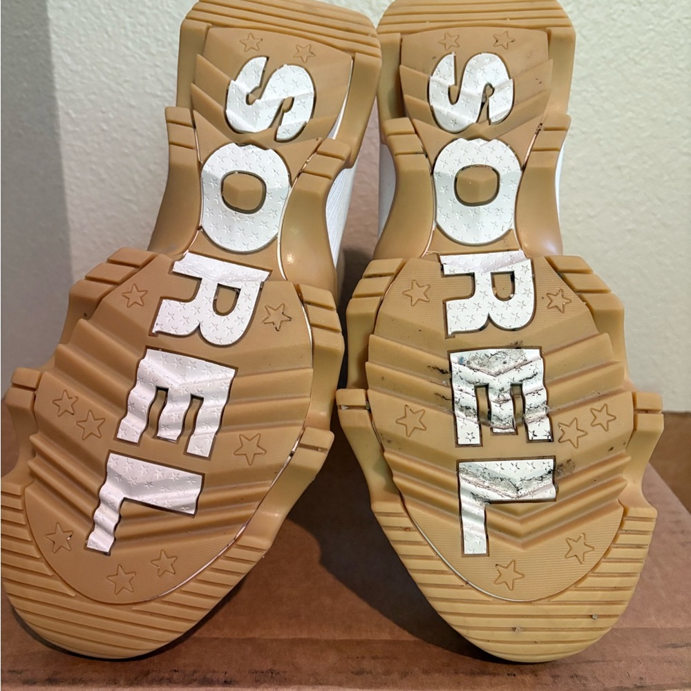 Sorel Women's Winter Boots - White and Tan - Picture 6 of 6